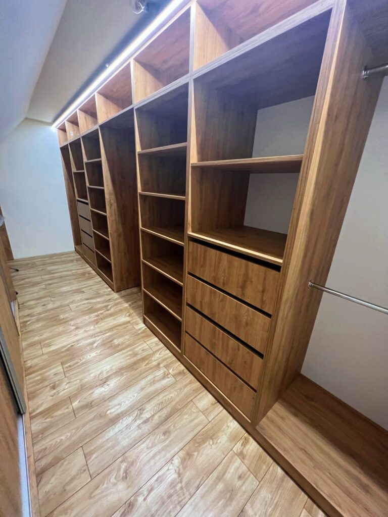 Wizja Mebli – realizacje – 24